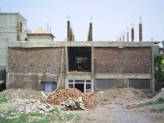 underconstructionbackside.jpg